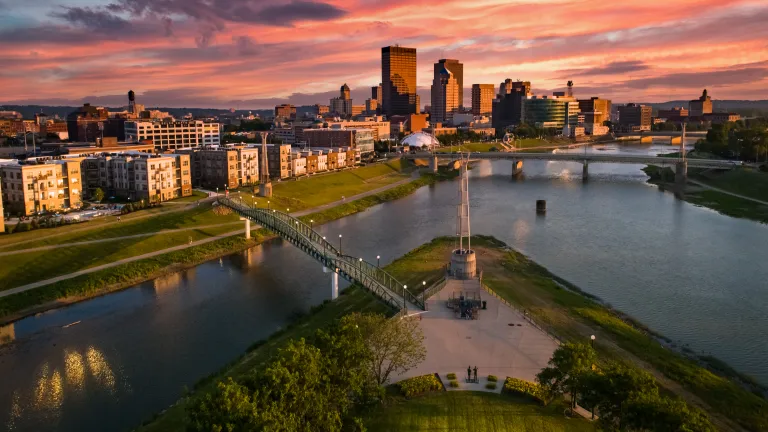 Dayton-Ohio-skyline-sunset